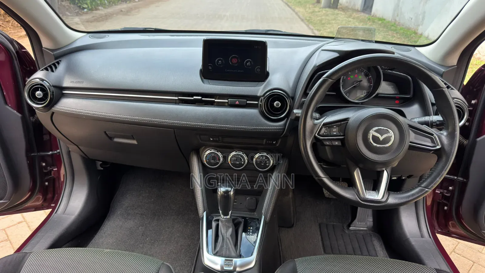 Mazda Demio 2017 Maroon