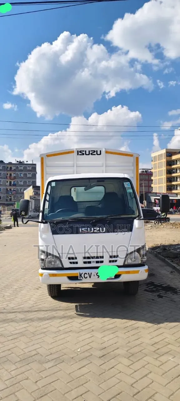 Isuzu FRR 2019 White