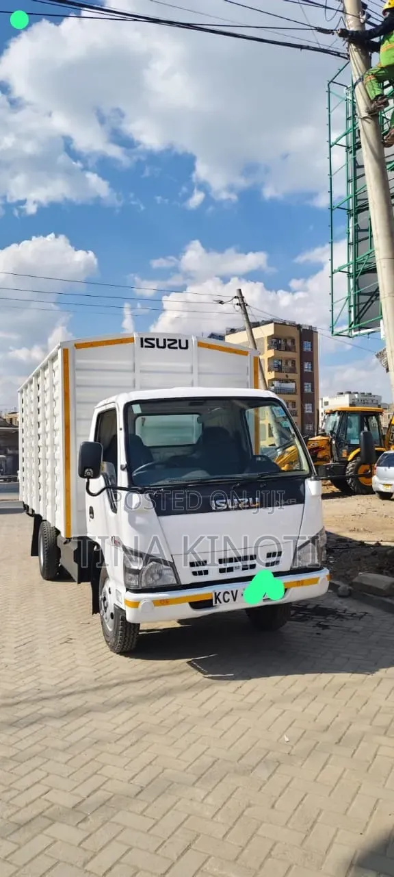 Isuzu FRR 2019 White