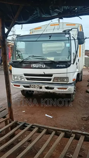 Isuzu FRR 2019 White