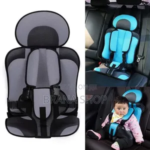 Durable Grey Infant Car Seat – Compact Portable Design
