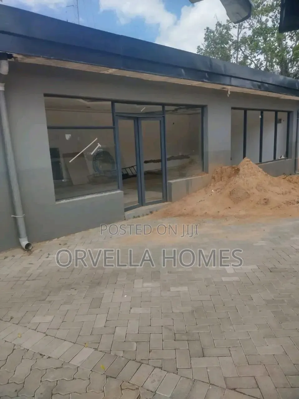 Shops to Let in Lavington