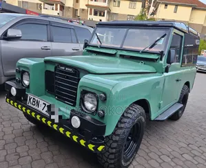 Land Rover Defender 1979 Green