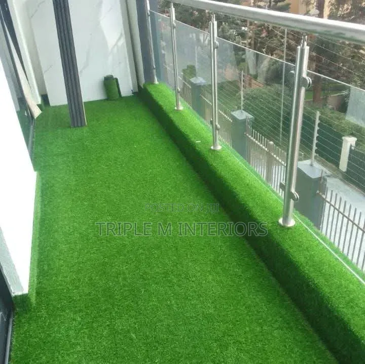 Quality Artificial Grass Carpets -Premium Quality 20mm Thickness