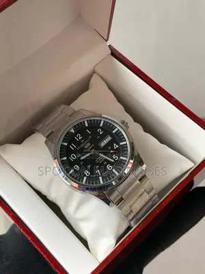 Perfect for Gift  Automatic Seiko Watch for Men. Blue/Green/White.