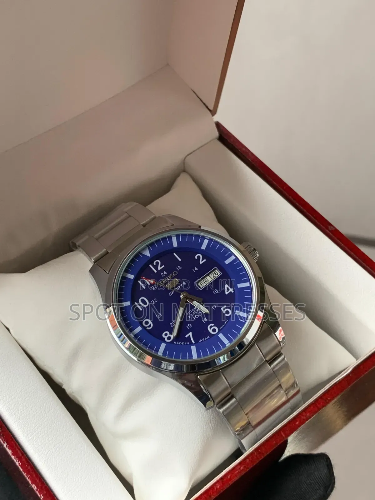 Perfect for Gift  Automatic Seiko Watch for Men. Blue/Green/White.