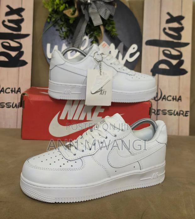 AF1 Black and White - thumbnail 2