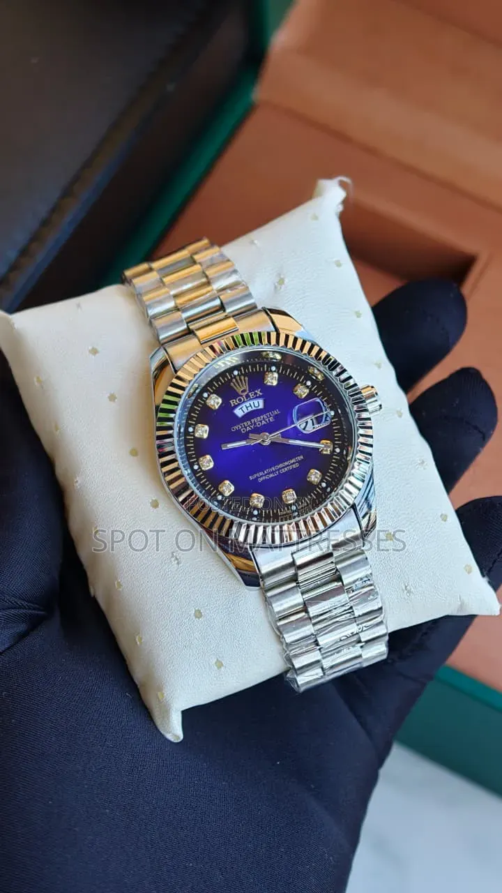 Affordable Rolex Gents Watch. Gold/Silver/Black/Blue.