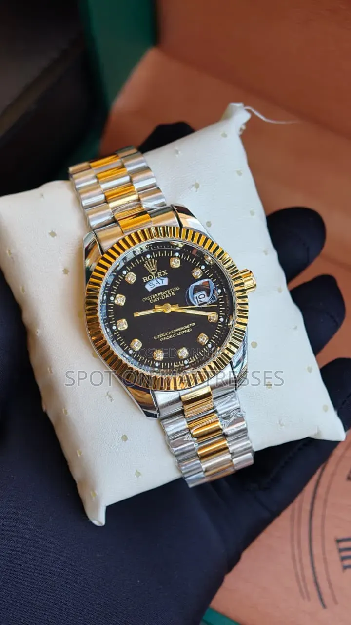 Affordable Rolex Gents Watch. Gold/Silver/Black/Blue.