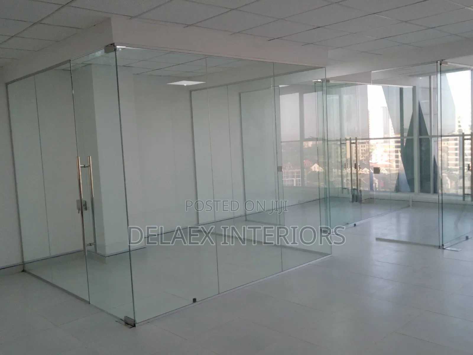 Frameless Glass Partitions