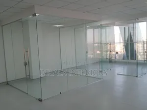 Frameless Glass Partitions