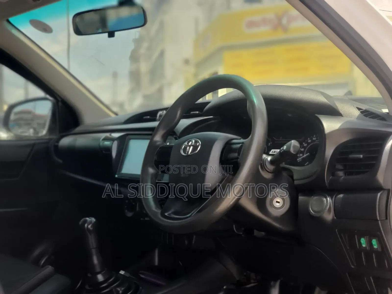 Toyota Hilux Revo Smart Cab Deisel 2.4 AWD 2021 White