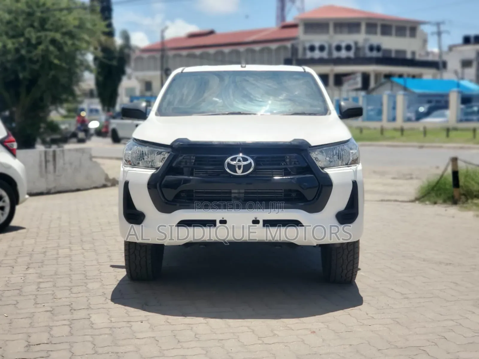 Toyota Hilux Revo Smart Cab Deisel 2.4 AWD 2021 White