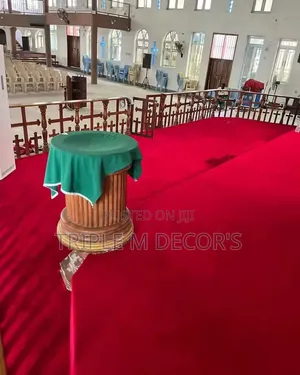 Classic Red 4mm Delta Church Carpet