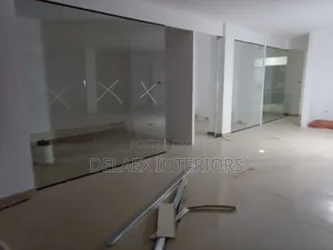 Clear Toughened Glass Partitioning