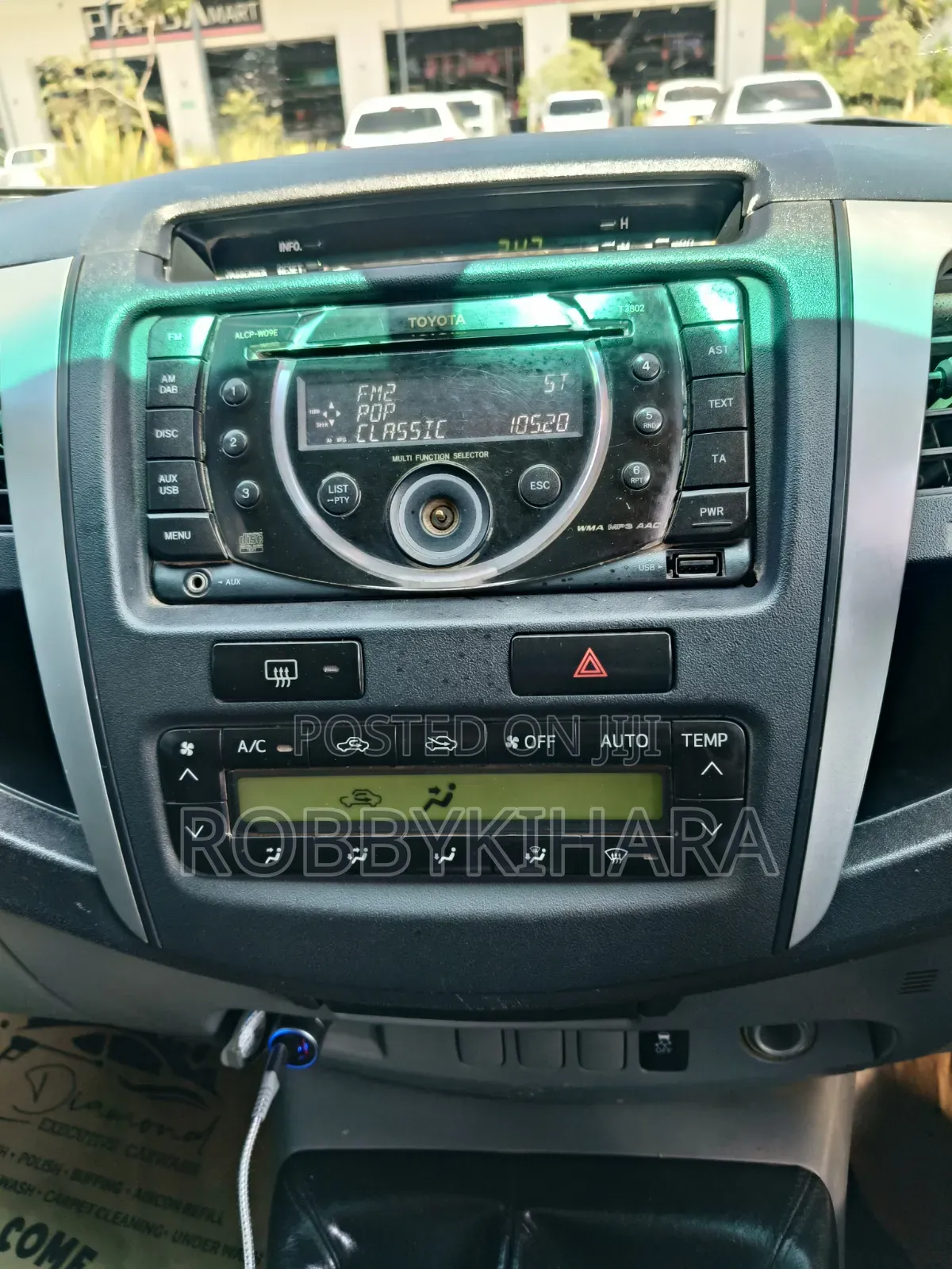 Toyota Hilux 2.5 D-4D SRX 2011 Gray