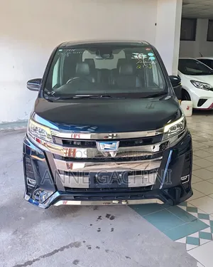 Toyota Noah 1.8 FWD Hybrid (7 seater) 2019 Blue