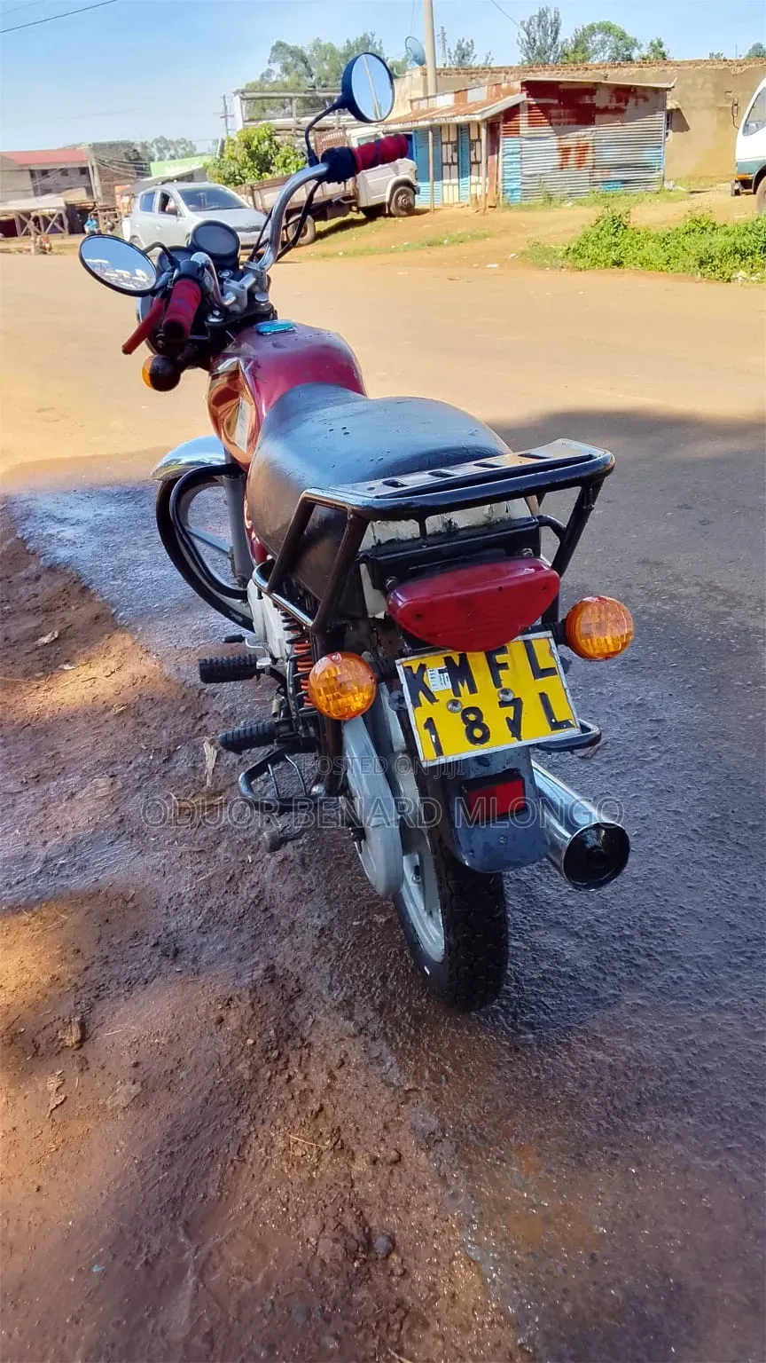 Bajaj Boxer 100 2021 Red
