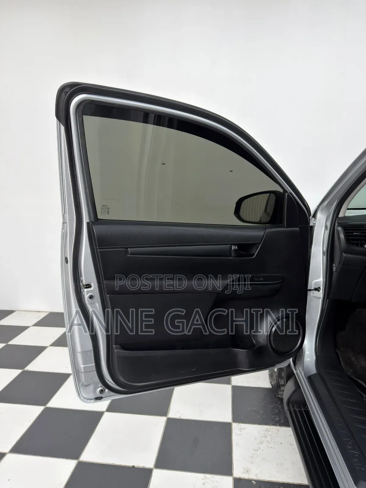 Toyota Hilux 2019 Silver