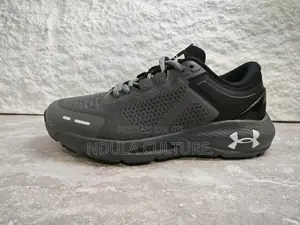 Armour HOVR Phantom Running Sneakers,