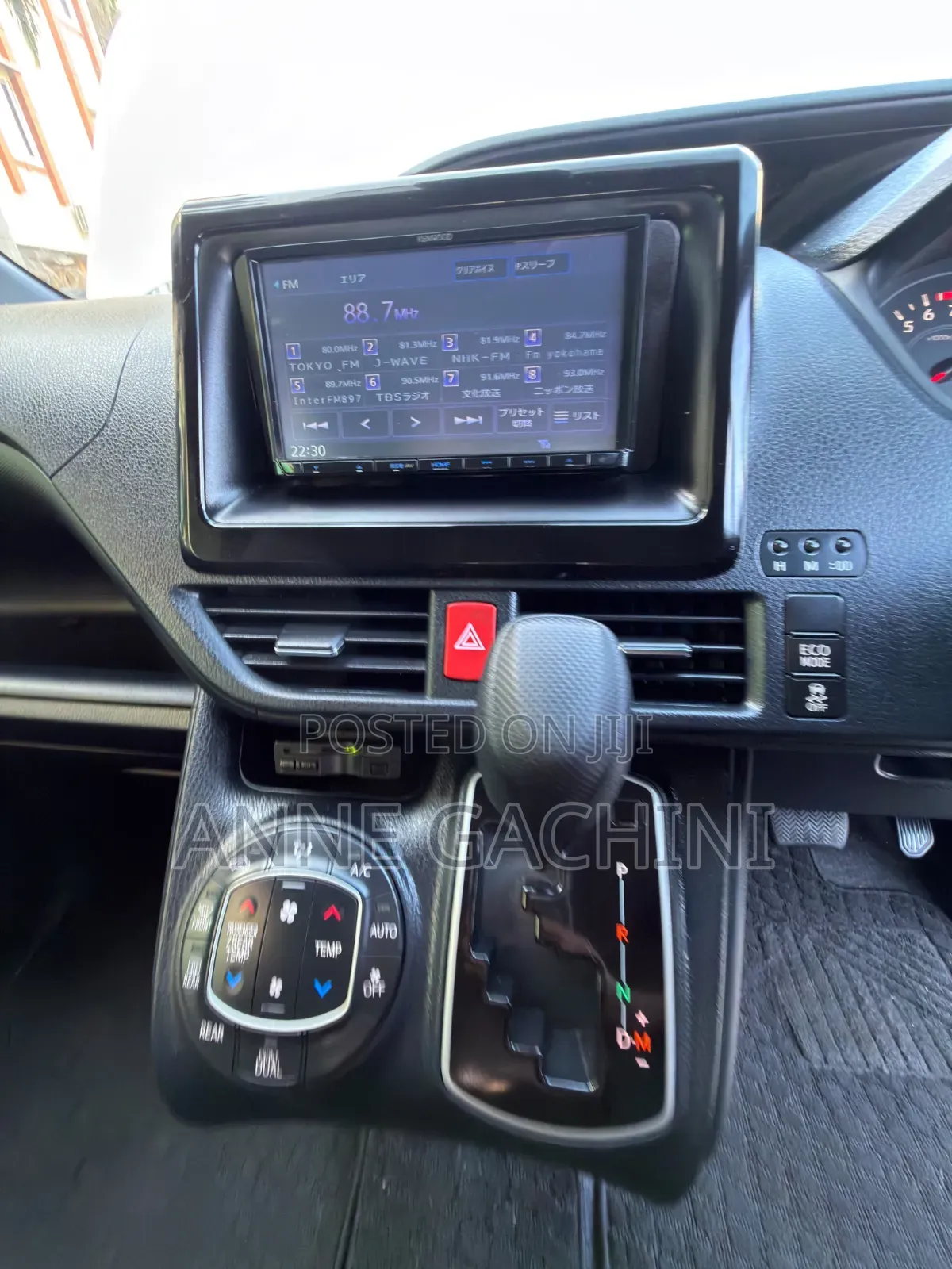 Toyota Voxy V 2WD 8-Seater 2019 Silver