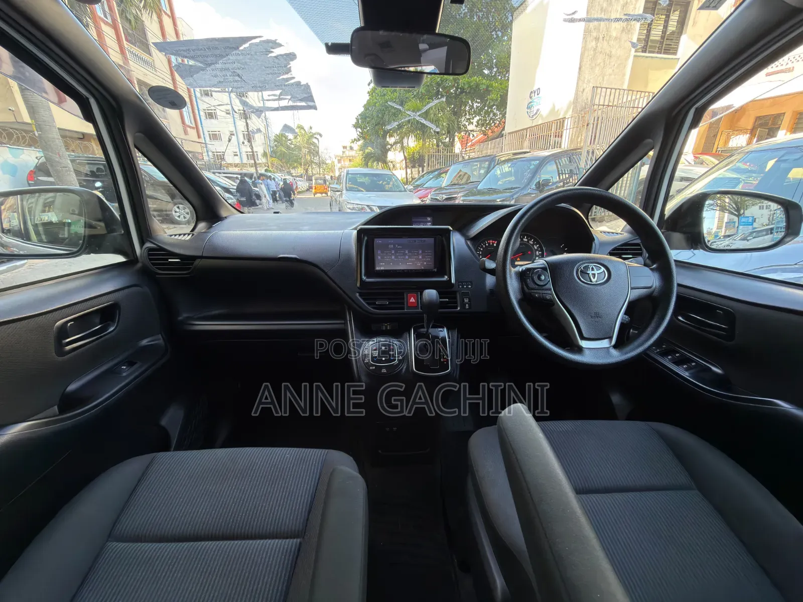 Toyota Voxy V 2WD 8-Seater 2019 Silver
