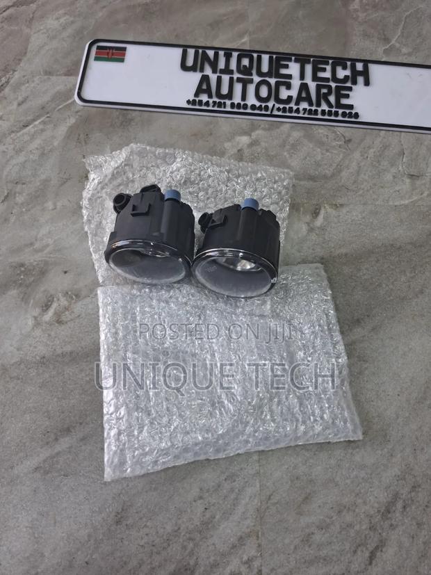 Universal Nissan Fog Lights - main view