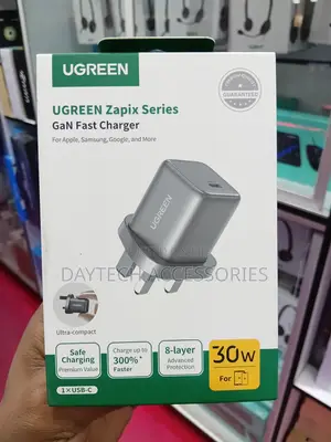 Ugreen 30W USB-C GaN Fast Charger UK Plug X513 Power Adapter.