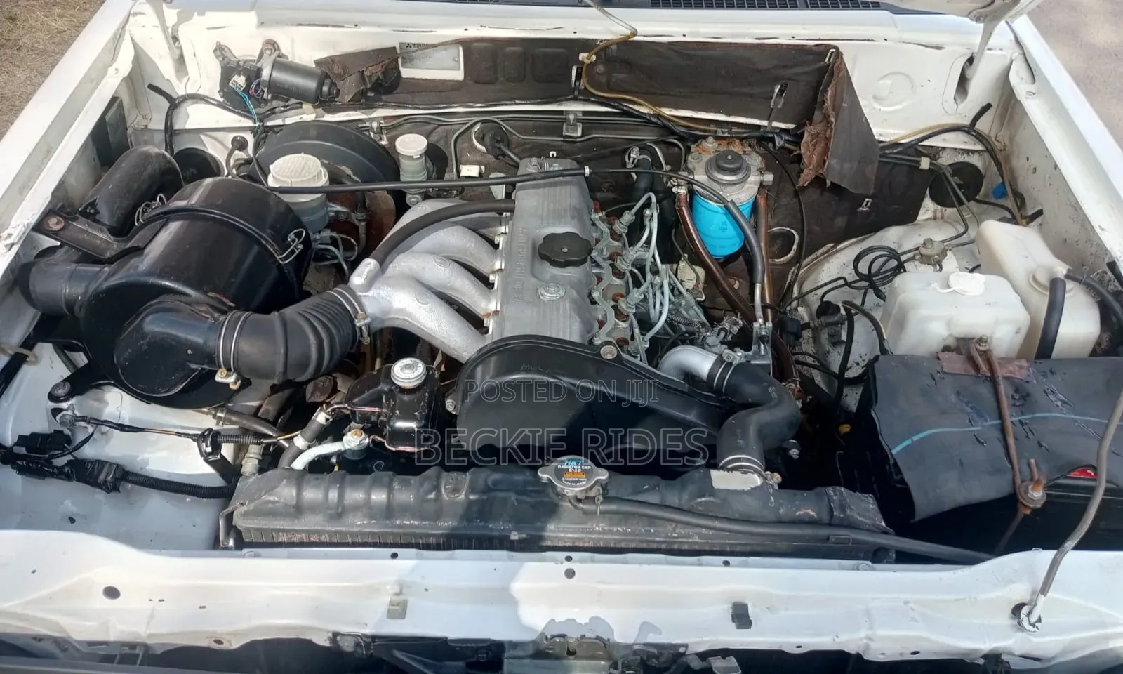 Mitsubishi L200 1998 White