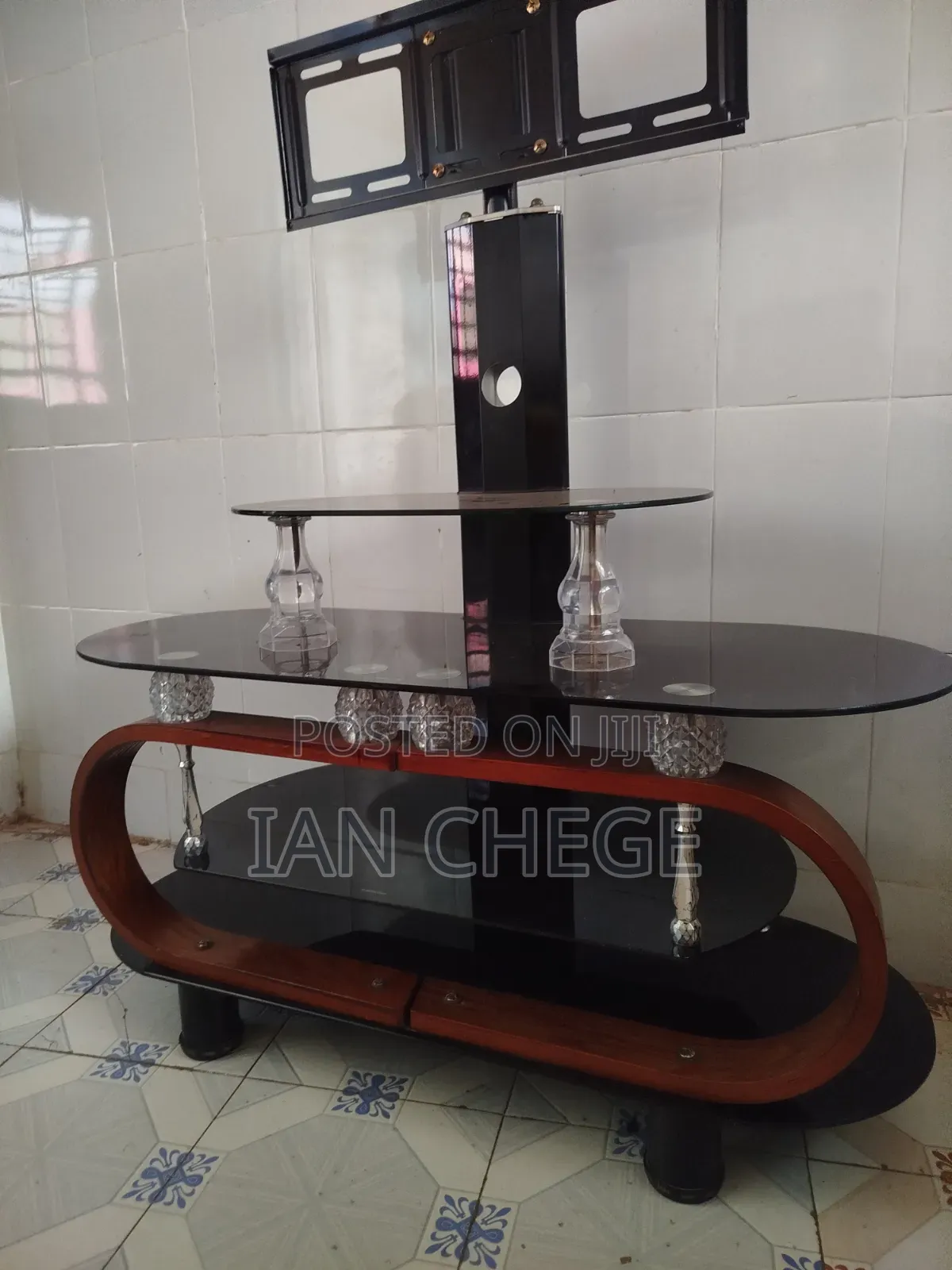 Glass TV Stand (45 Inch and Above)