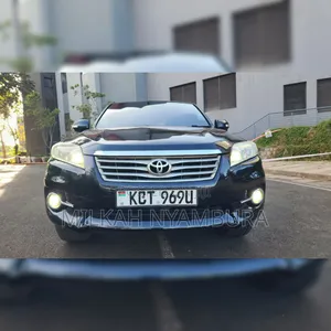 Toyota Vanguard 2012 Black