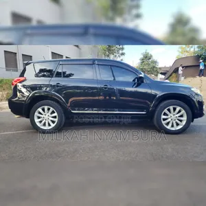 Toyota Vanguard 2012 Black