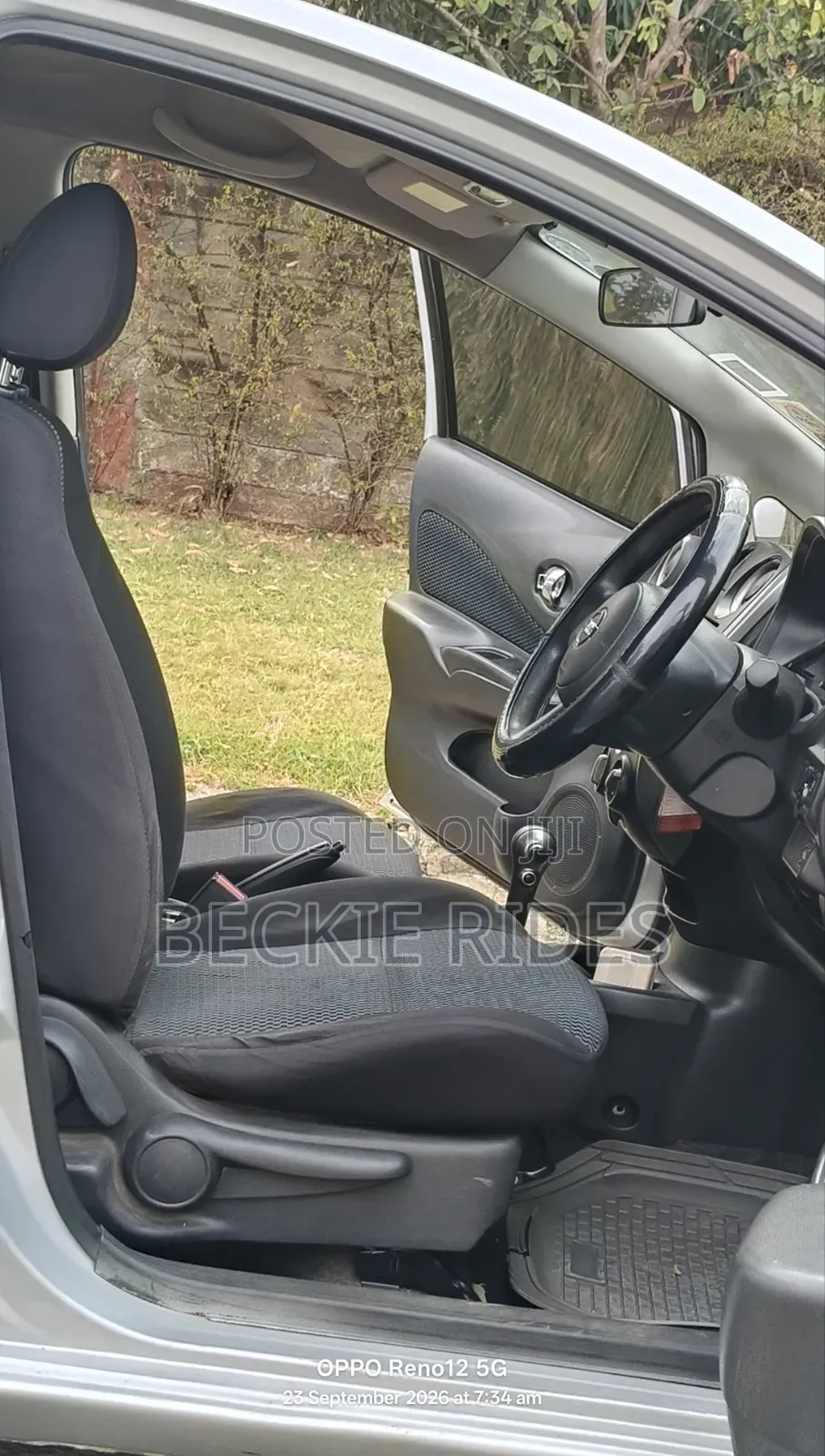 Nissan Note 2012 Silver
