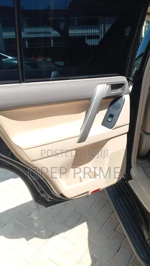 Toyota Land Cruiser Prado 2.7 2021 Black
