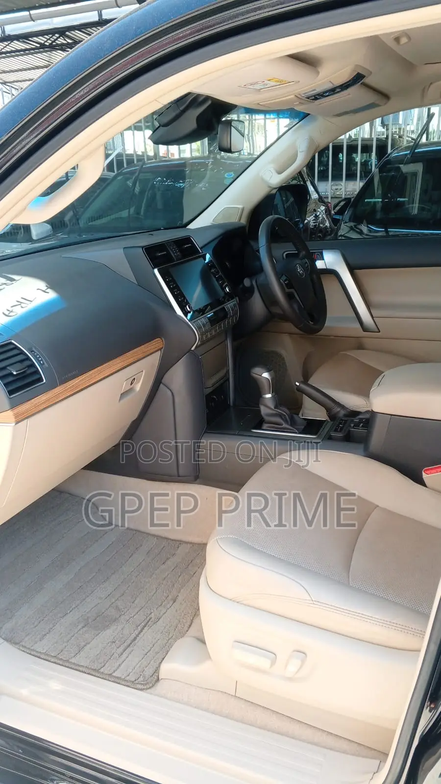 Toyota Land Cruiser Prado 2.7 2021 Black