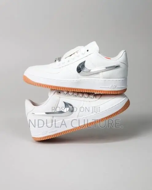 Travis Scott Airforce 100