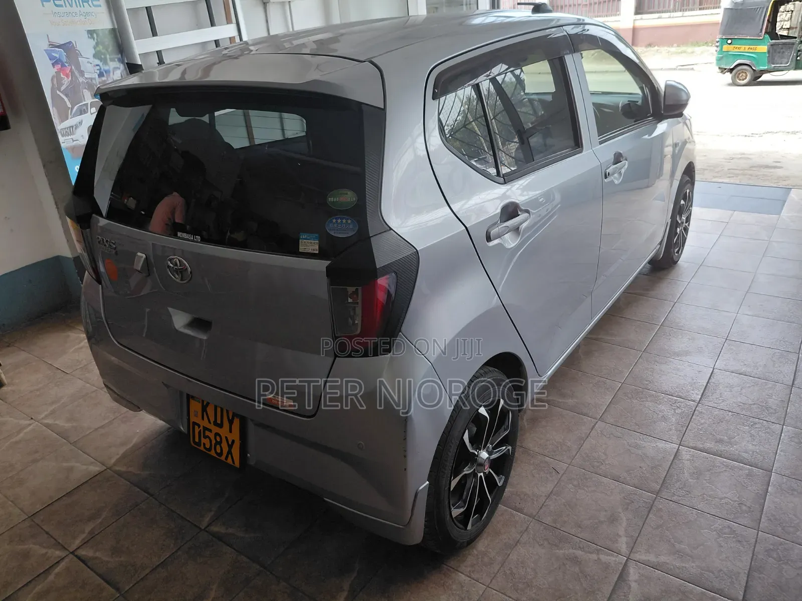 Toyota Pixis Epoch 2019 Silver