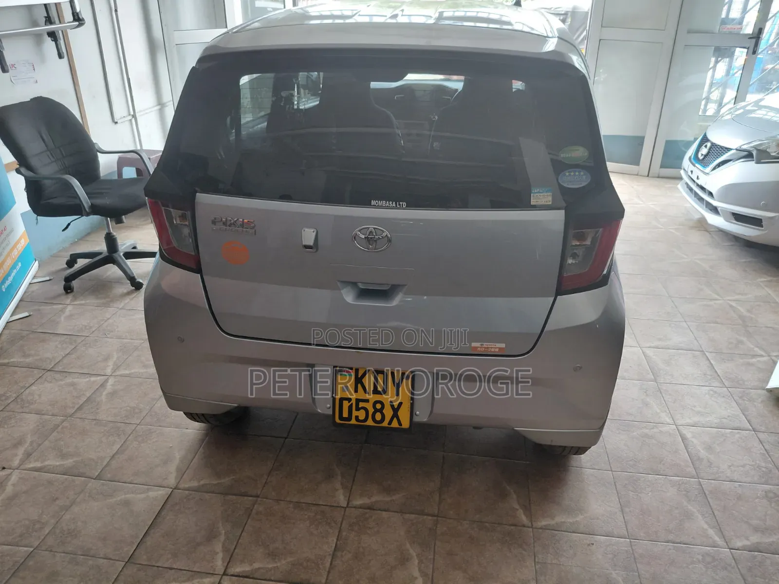 Toyota Pixis Epoch 2019 Silver