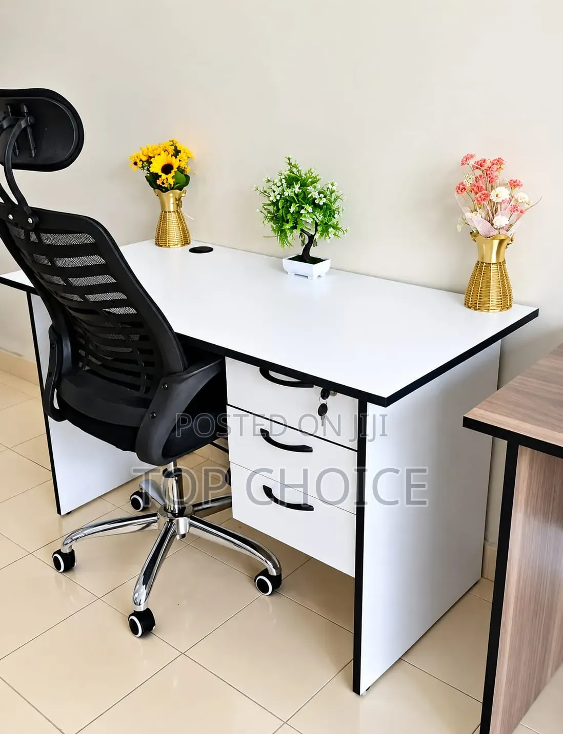 Modern Office Desk and Mesh Chair