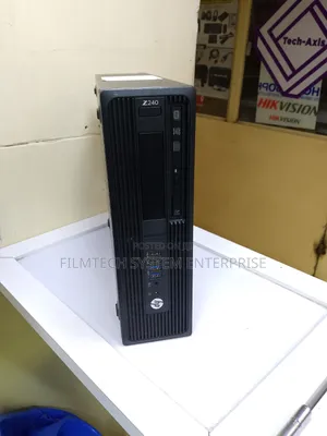 Desktop Computer HP Z240 8GB Intel Core i5 HDD 500GB