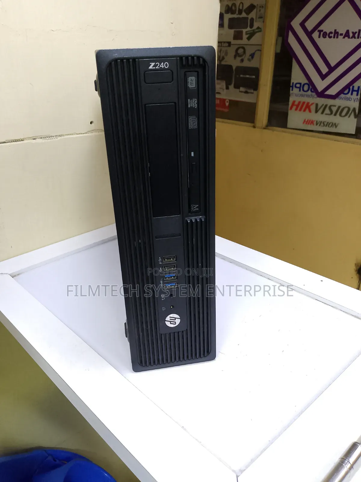Desktop Computer HP Z240 8GB Intel Core i5 HDD 500GB