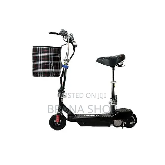 Modern Black Foldable Electric Scooter – Sporty Ride 
