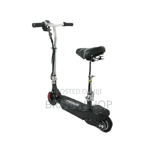 Sleek Black Electric Scooter – Foldable City Rider **