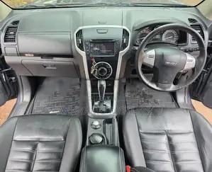 Isuzu MU-X 2021 Gray