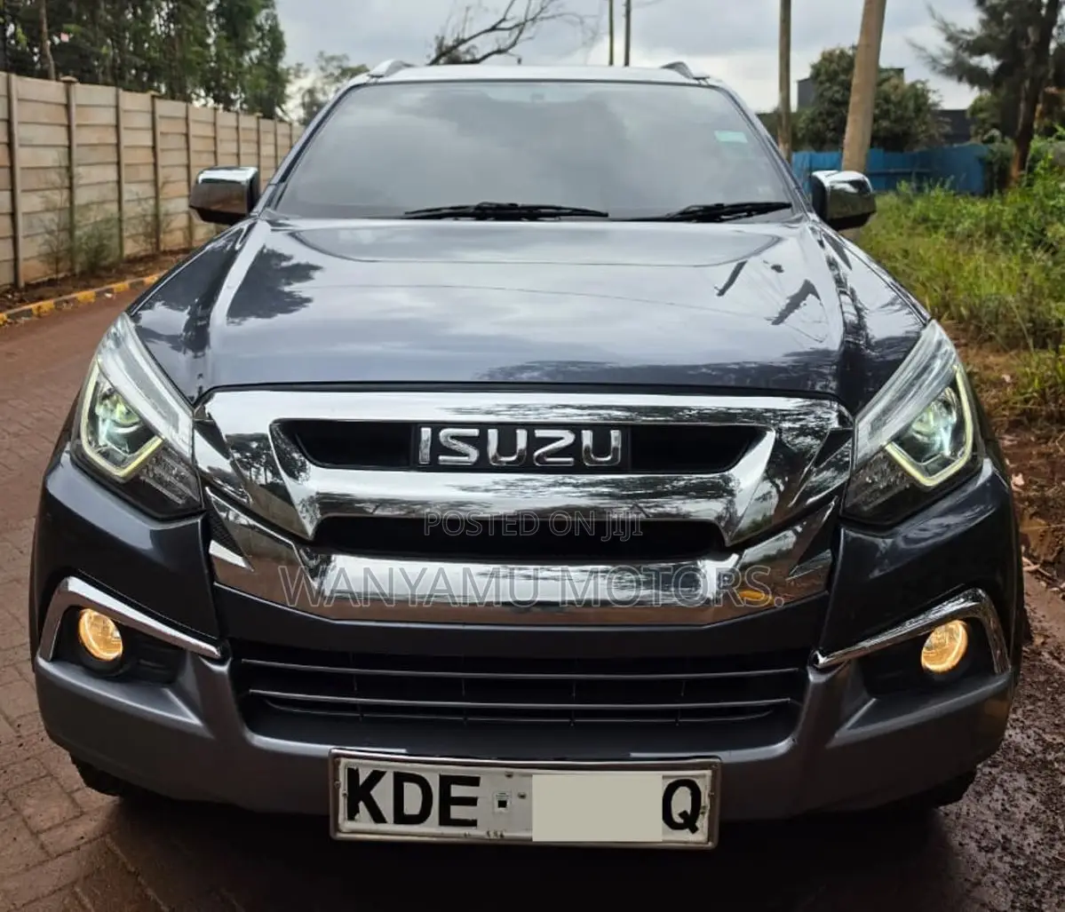 Isuzu MU-X 2021 Gray