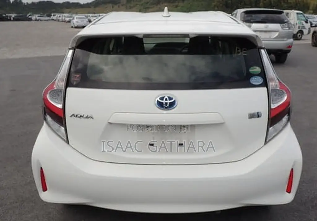 Toyota Aqua 2019 White