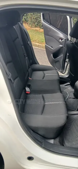 Mazda Axela 2017 White