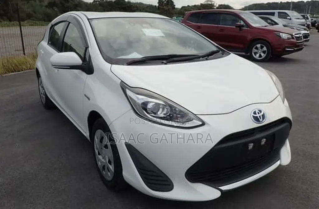 Toyota Aqua 2019 White