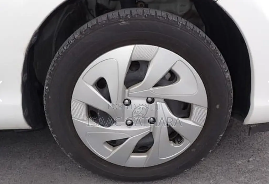 Toyota Aqua 2019 White