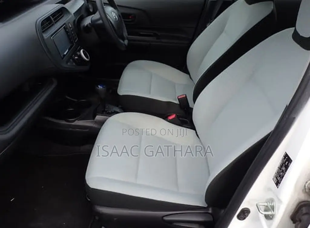 Toyota Aqua 2019 White